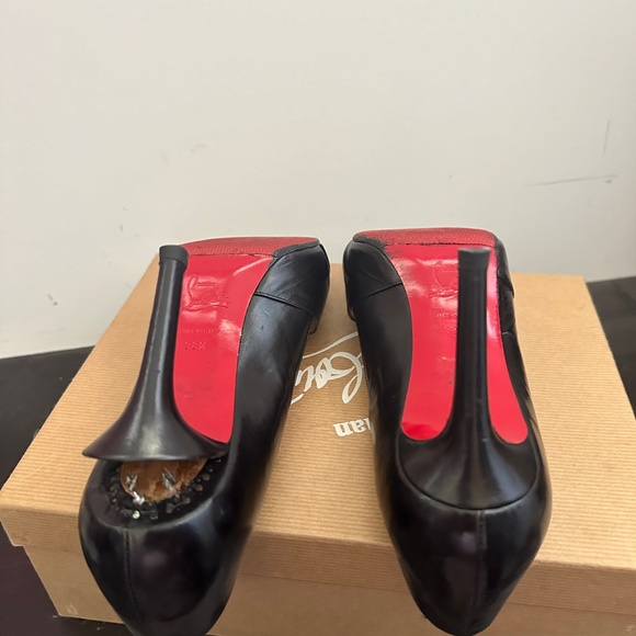 Damaged In Need of Cobbler:  Christian Louboutin Black Heels